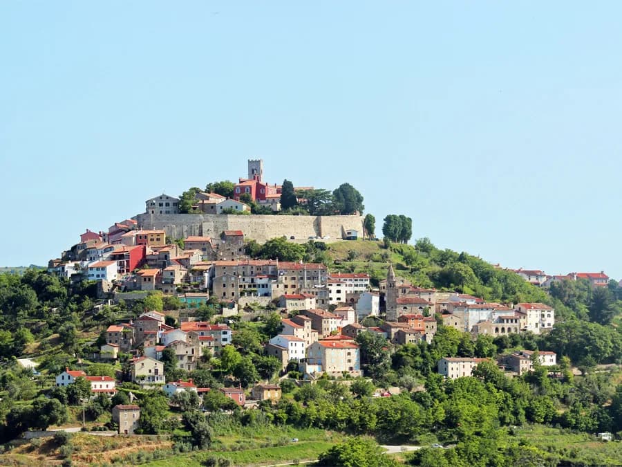 Motovun: Motovun hill town skyline